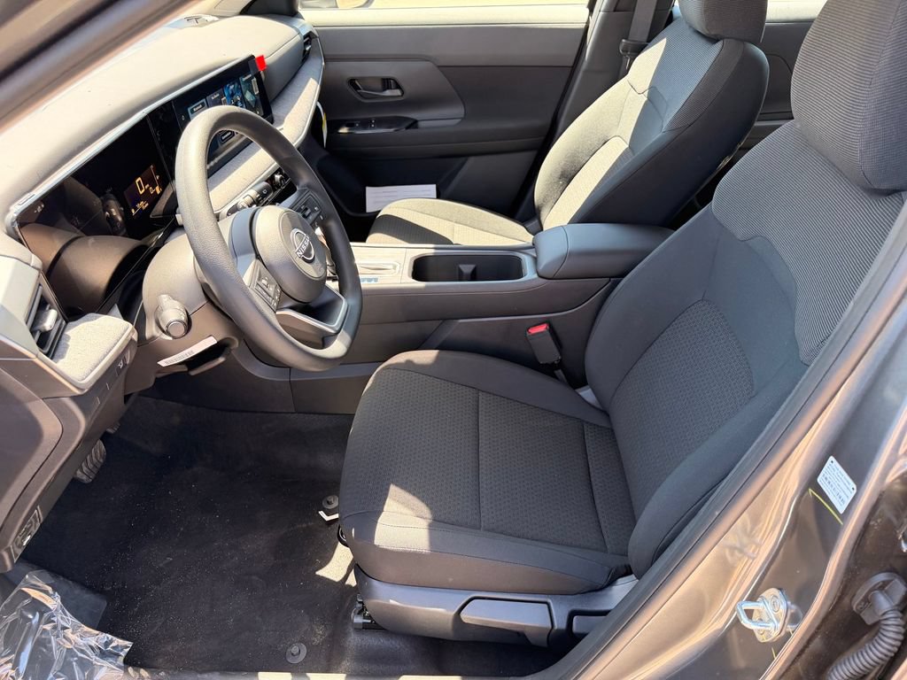 New 2026 Nissan Kicks S FWD image 8