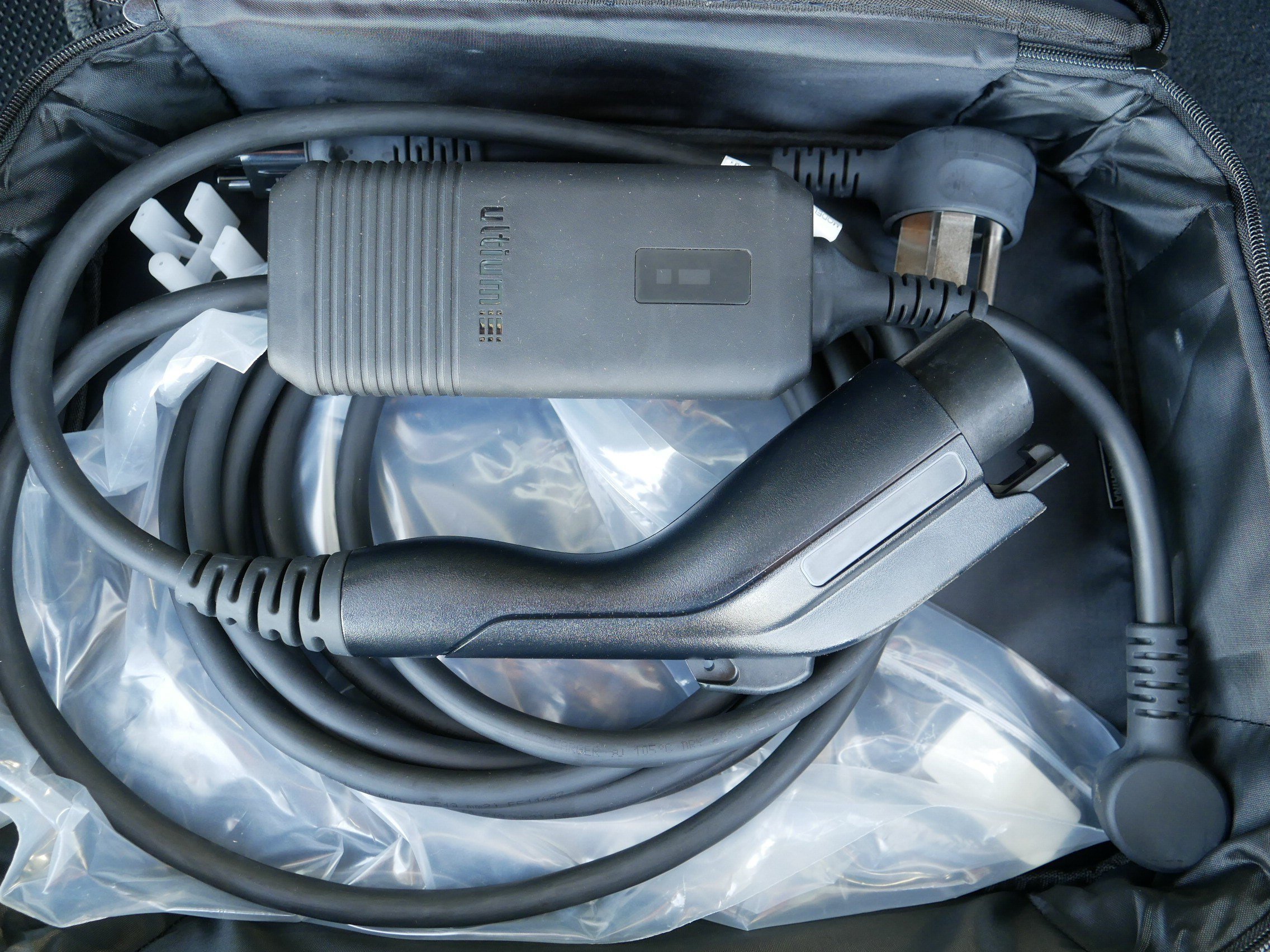 Used 2024 Chevrolet Blazer EV LT AWD/4WD image 36