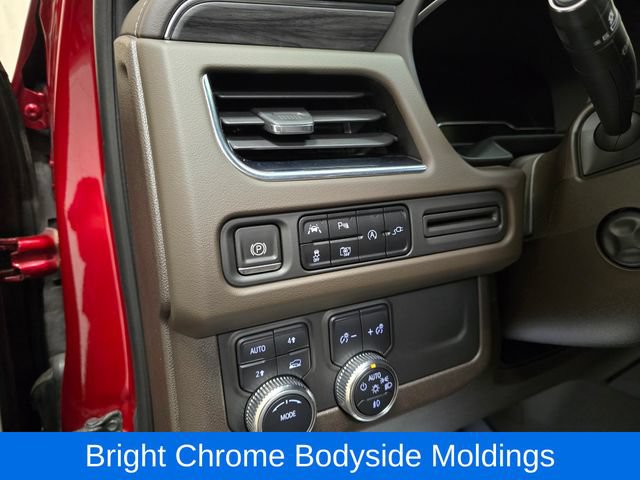 Used 2022 GMC Yukon XL SLT w/ SLT Luxury Package AWD/4WD image 18