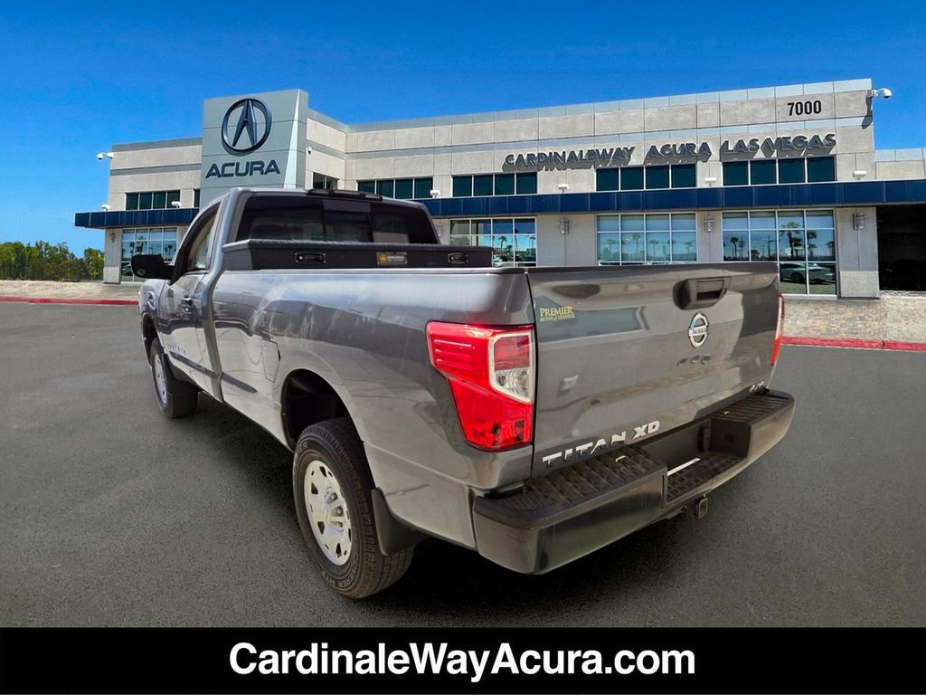 Used 2017 Nissan Titan S AWD/4WD image 3
