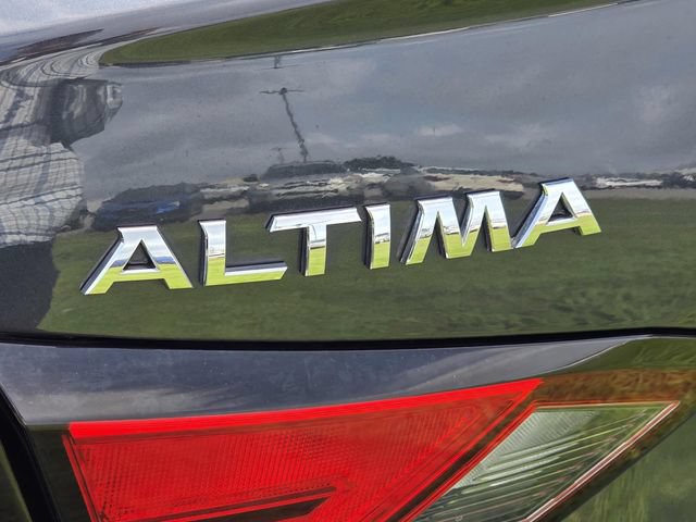 Used 2022 Nissan Altima 2.5 SV FWD image 15