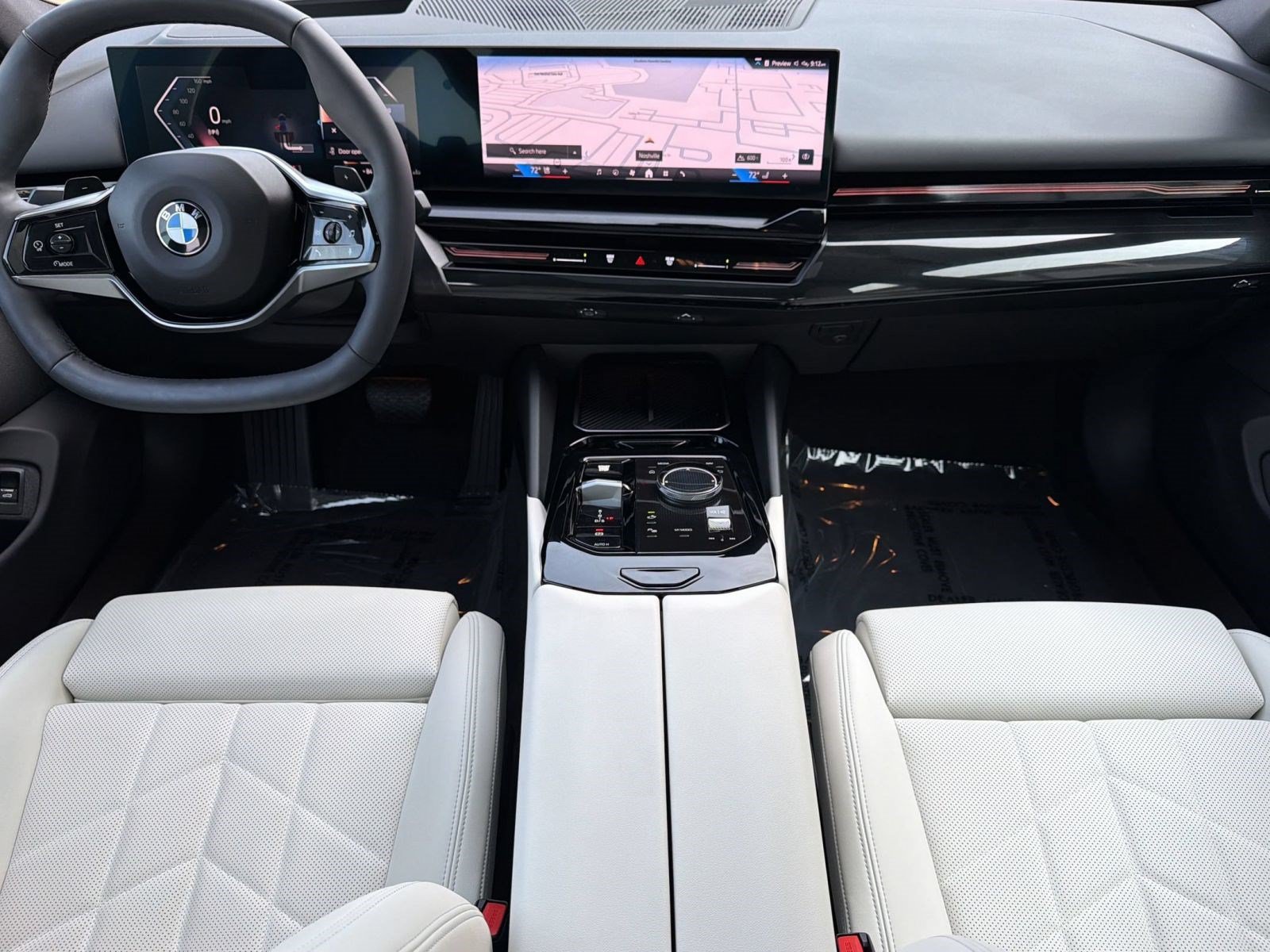 Used 2024 BMW 530i w/ Premium Package RWD image 14