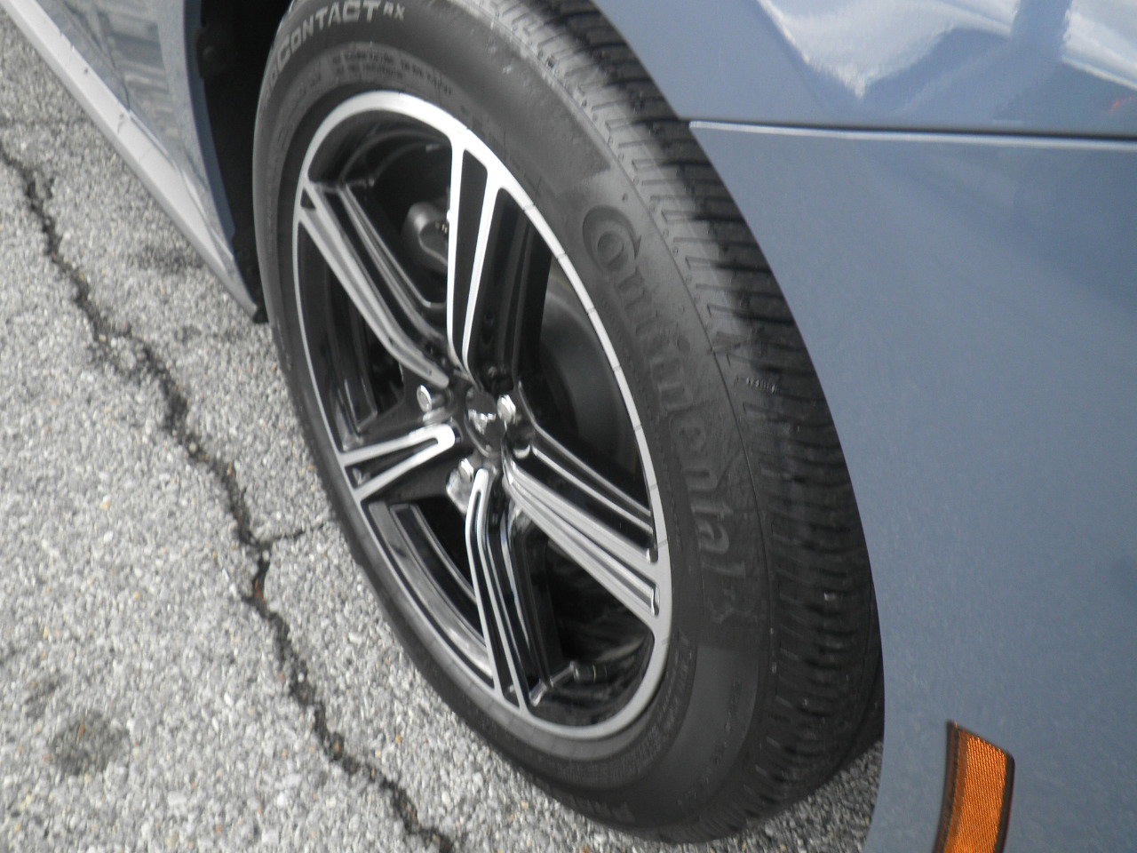 Used 2025 Ford Mustang Premium image 9