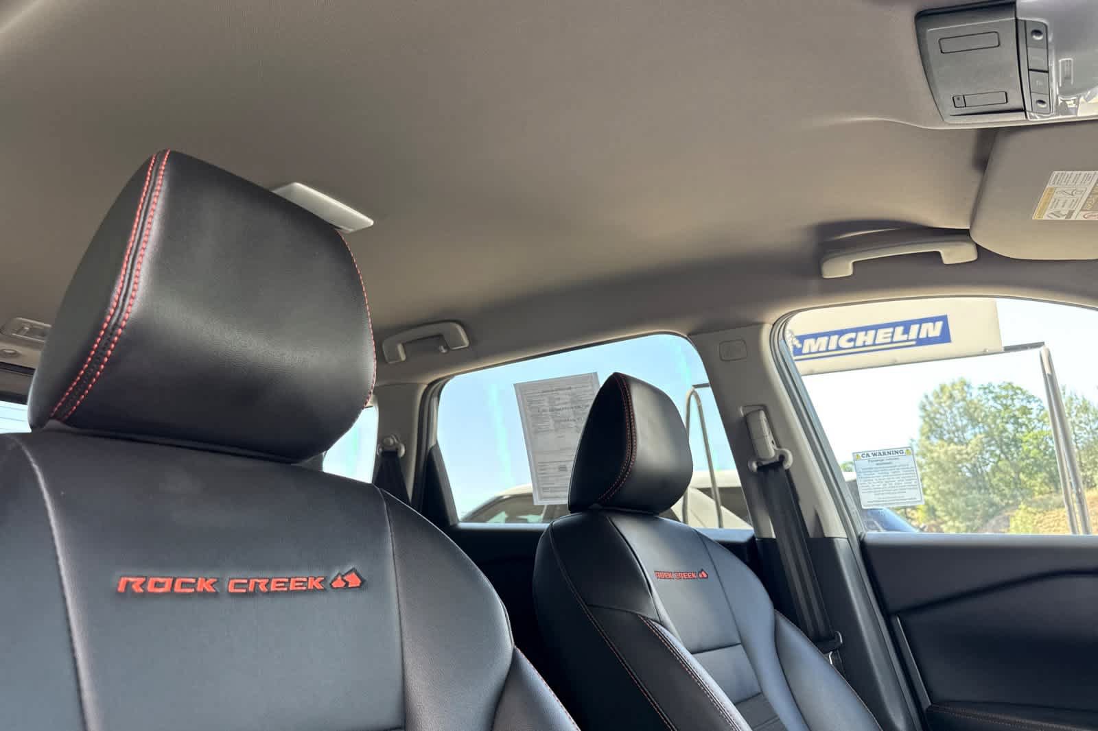 Used 2025 Nissan Rogue SV AWD/4WD image 19
