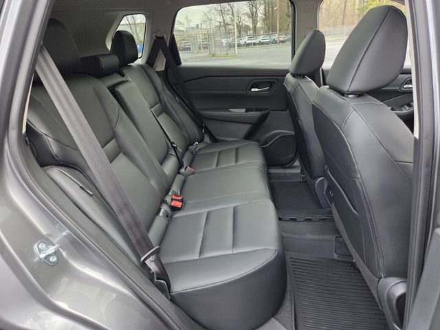 New 2026 Nissan Rogue SV FWD image 9
