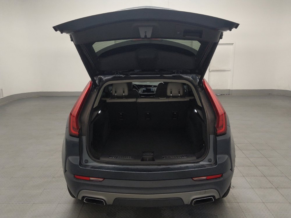 Used 2019 Cadillac XT4 Premium Luxury w/ Cold Weather Package AWD/4WD image 29