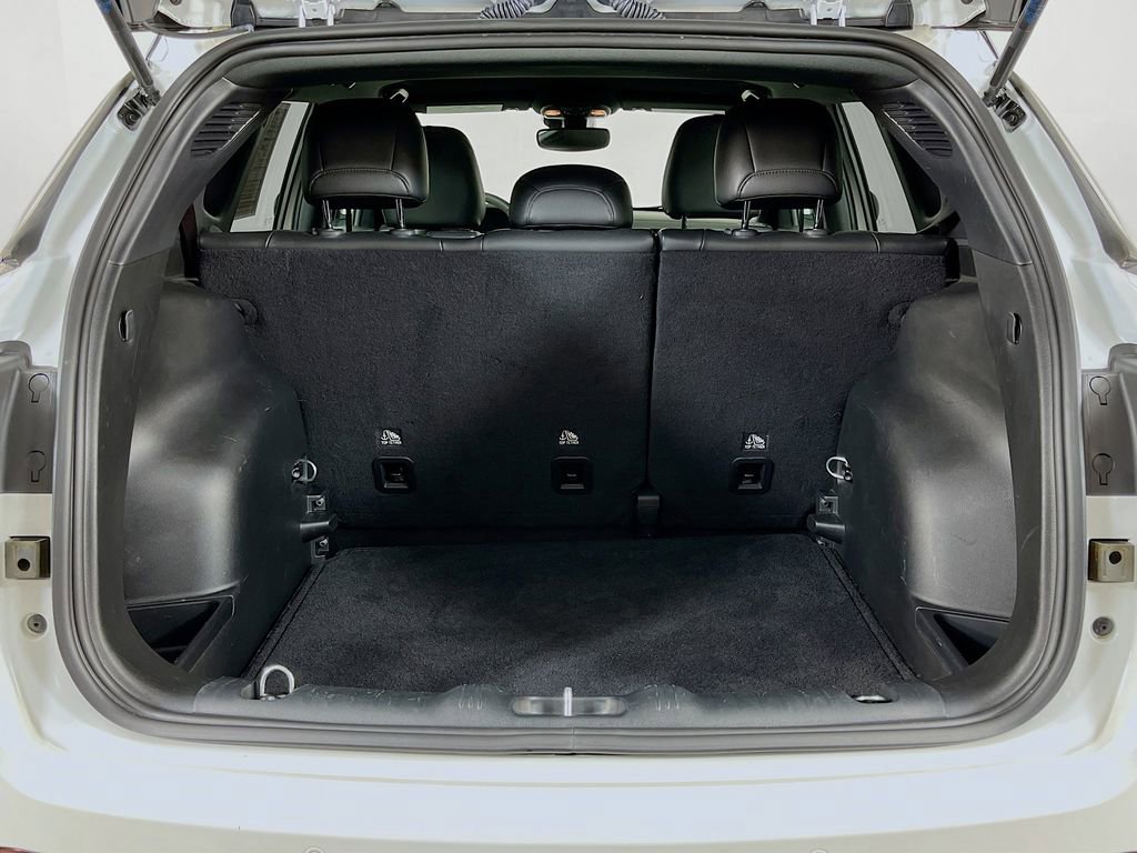 Used 2023 Jeep Compass Limited image 10