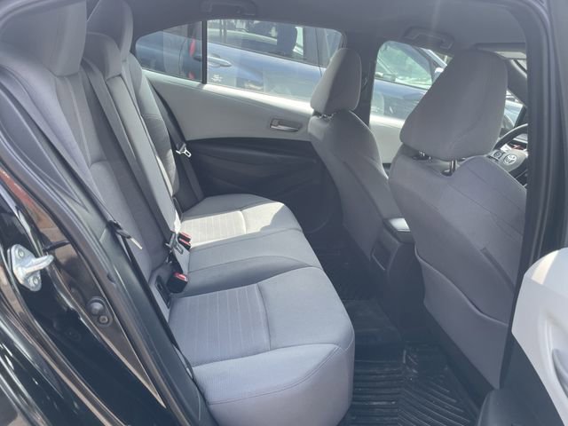 Used 2021 Toyota Corolla SE FWD image 18