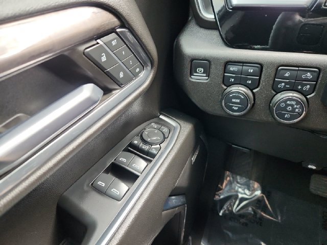 Used 2024 Chevrolet Silverado 3500 LTZ w/ LTZ Plus Package AWD/4WD image 38