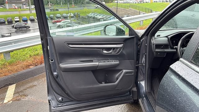 Used 2023 Honda CR-V Sport image 8
