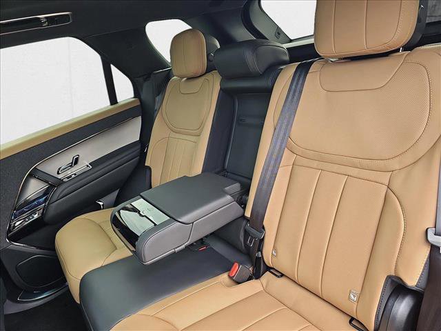 New 2025 Land Rover Range Rover Sport Dynamic SE image 11