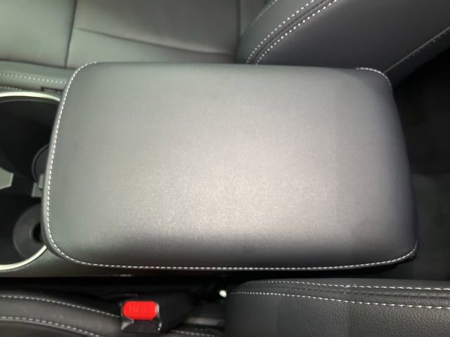 Certified 2025 Subaru Outback Limited w/ Popular Package #2 image 27