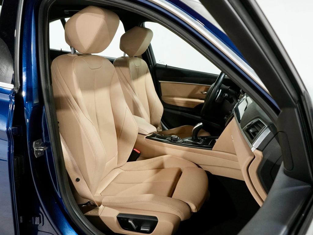 Used 2017 BMW 330i Sedan image 22