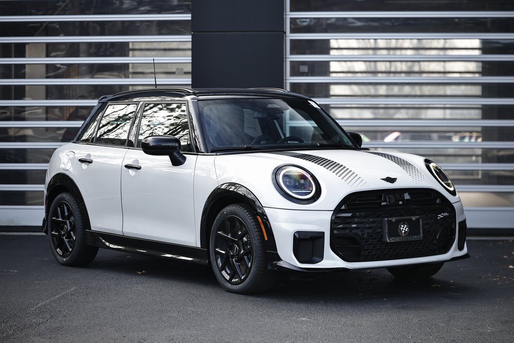 New 2026 MINI Cooper S image 1