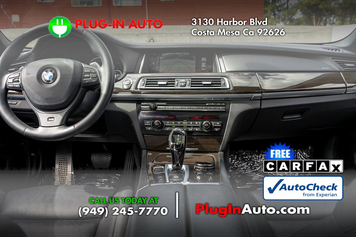 Used 2015 BMW 750i image 15