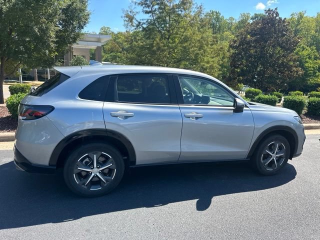 Certified 2024 Honda HR-V EX-L image 10