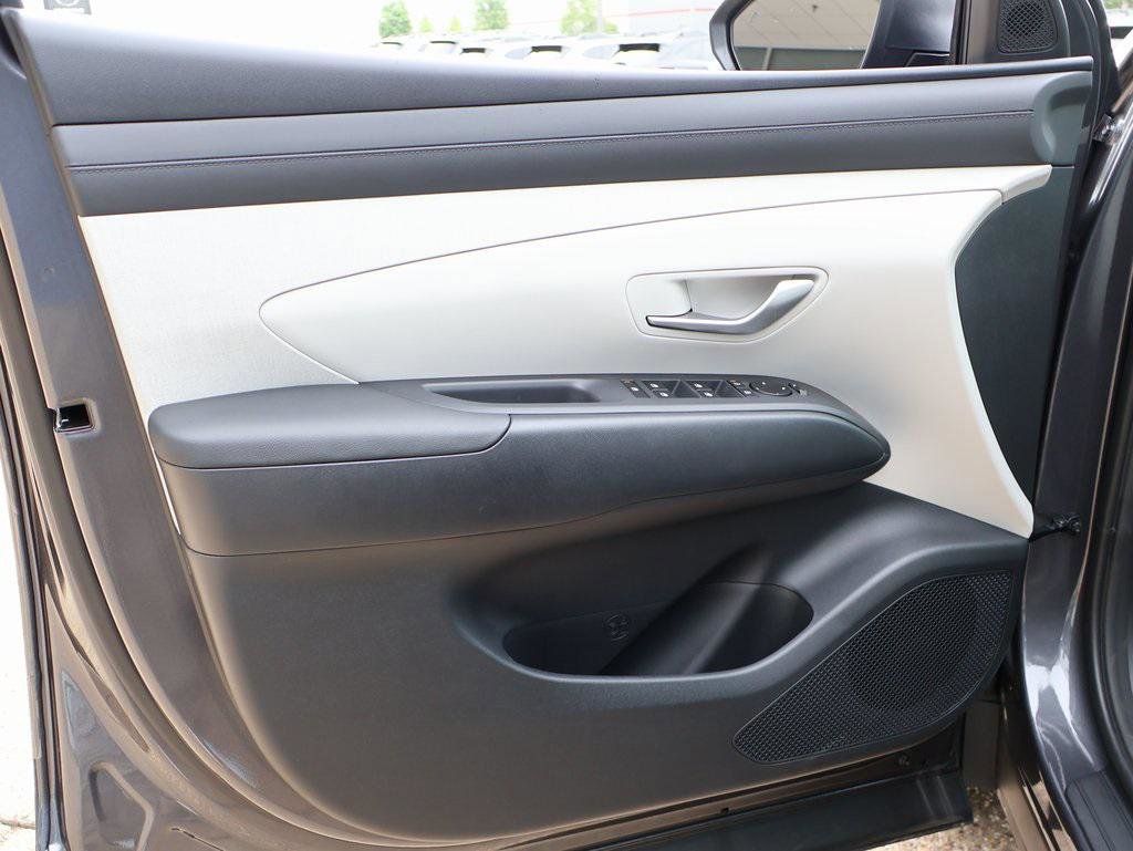 New 2025 Hyundai Tucson SEL image 22