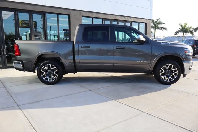 Used 2026 RAM 1500 Laramie AWD/4WD image 2