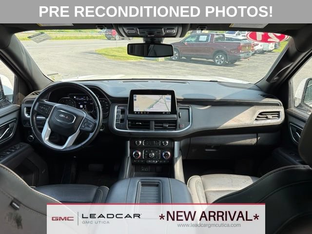 Used 2021 GMC Yukon XL SLT w/ Rear Media and Nav Package AWD/4WD image 17