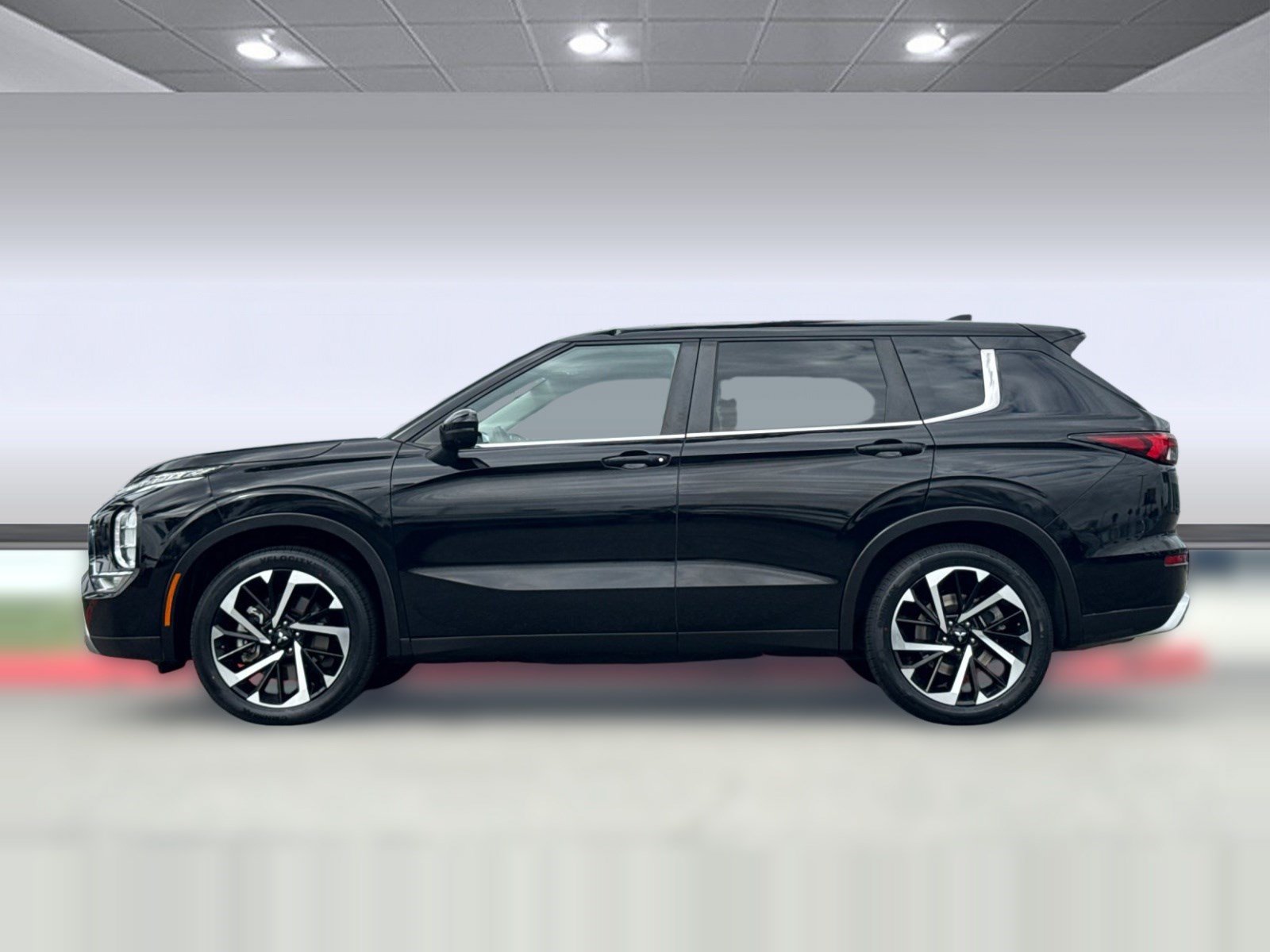 Used 2024 Mitsubishi Outlander SE AWD/4WD image 2