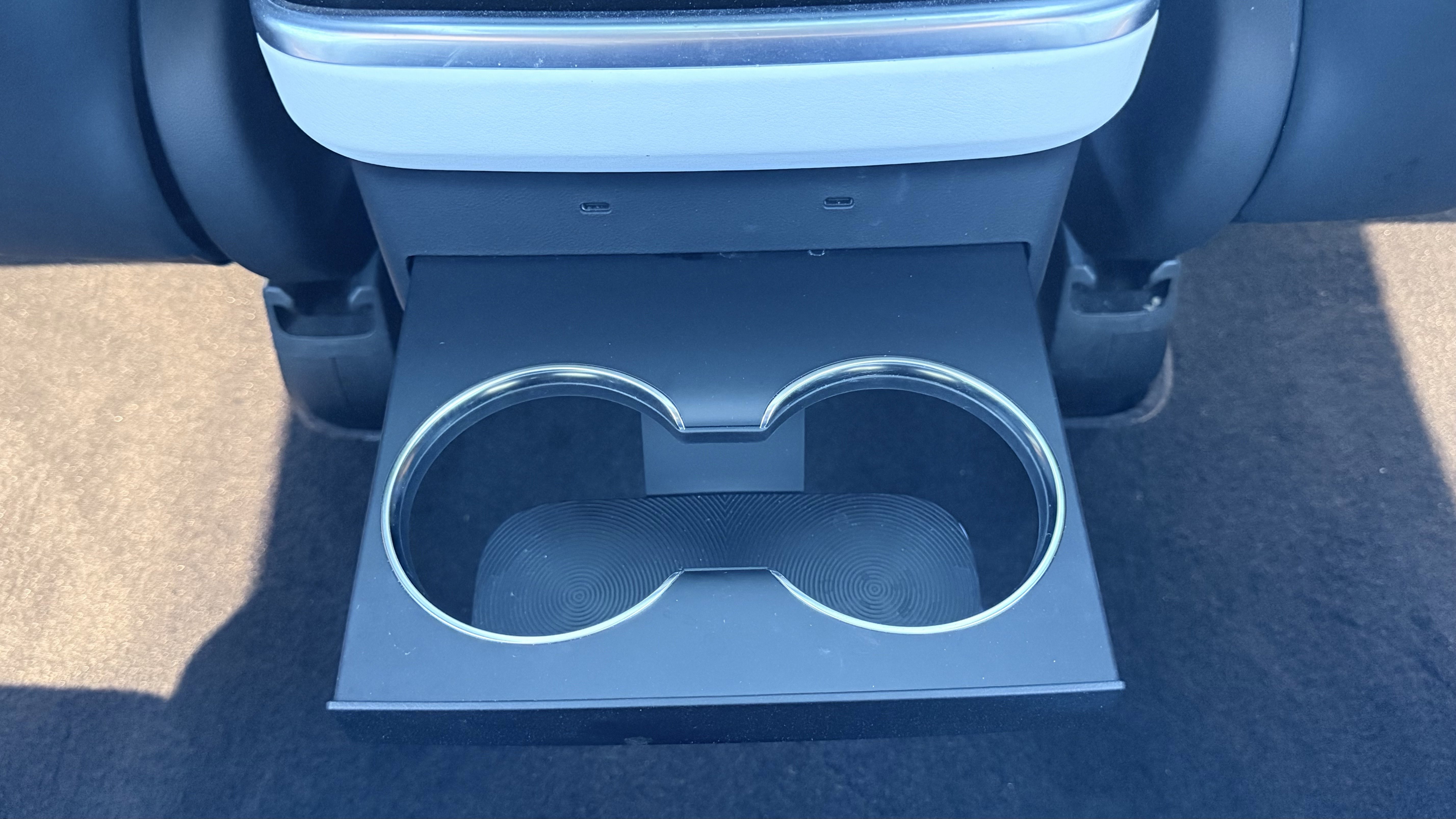 Used 2023 Tesla Model X Plaid image 54