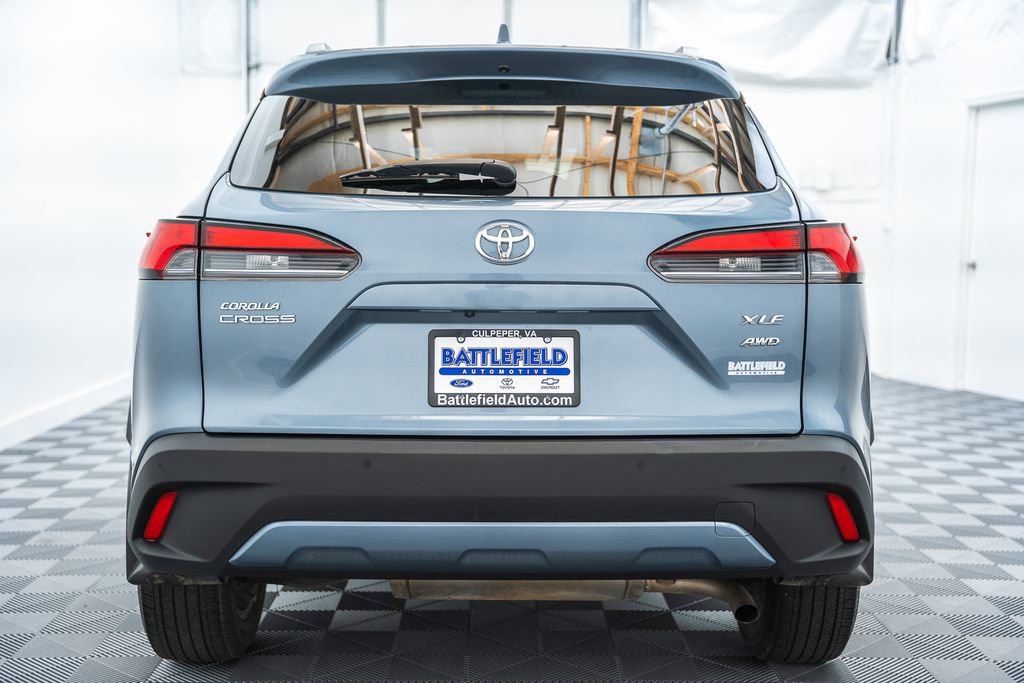 Certified 2024 Toyota Corolla Cross XLE w/ Convenience Package AWD/4WD image 6