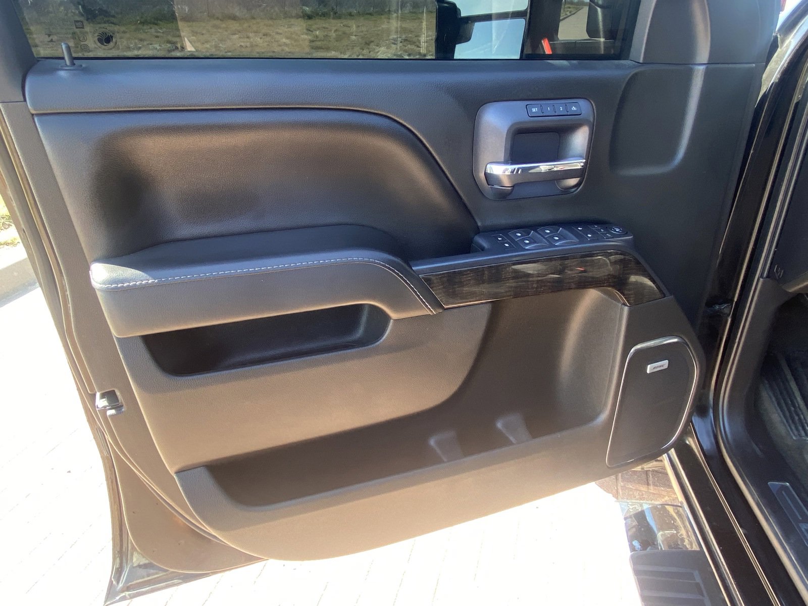 Used 2016 GMC Sierra 2500 Denali w/ Duramax Plus Package image 14