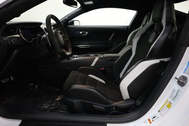 Used 2022 Ford Mustang Shelby GT500 w/ Carbon Fiber Track Pack RWD image 92