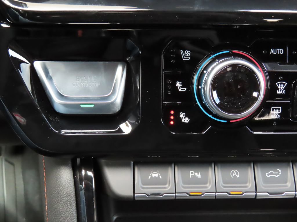 New 2026 GMC Sierra 1500 AT4 w/ AT4 Premium Package image 9