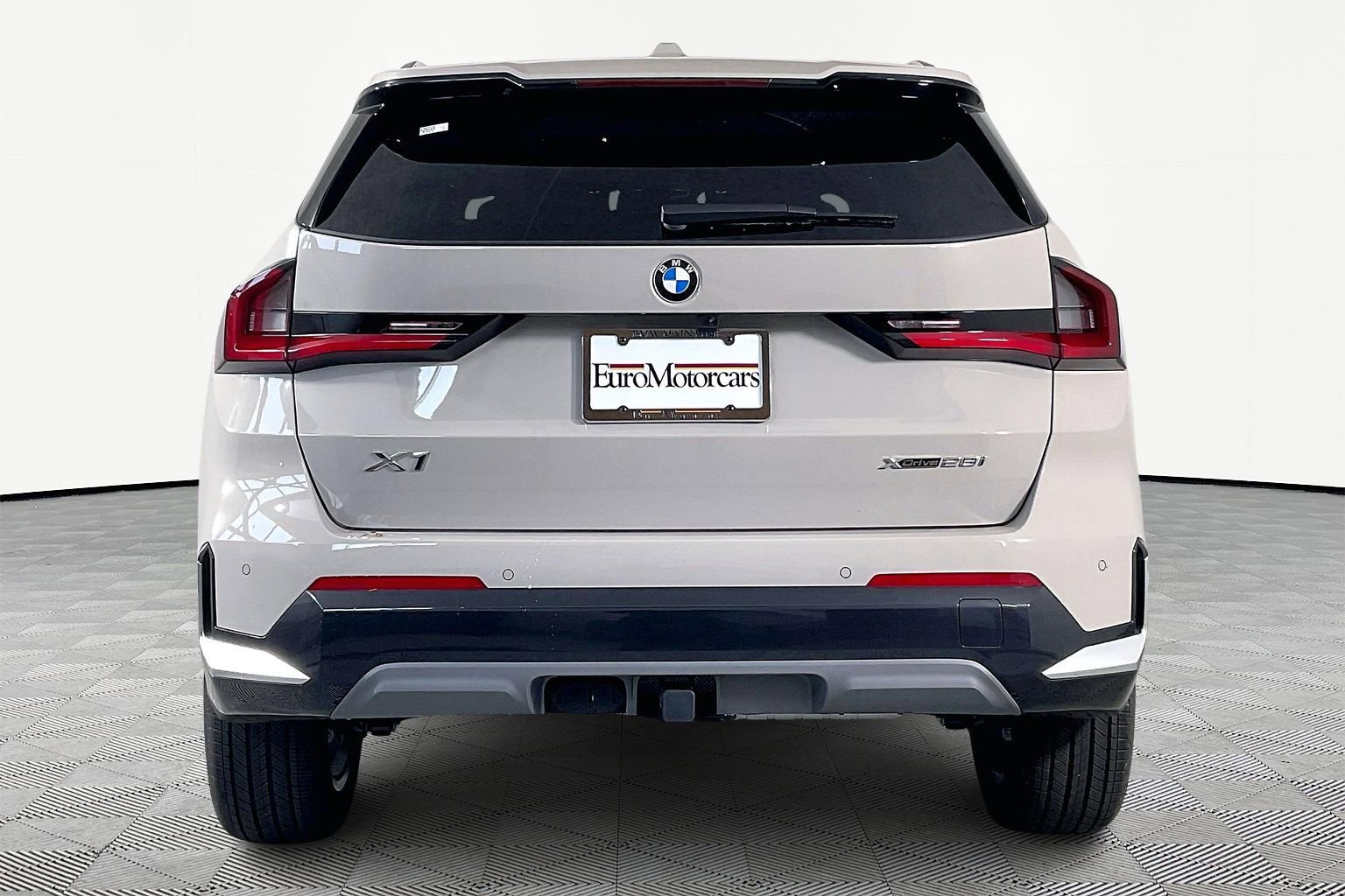 New 2026 BMW X1 xDrive28i image 5