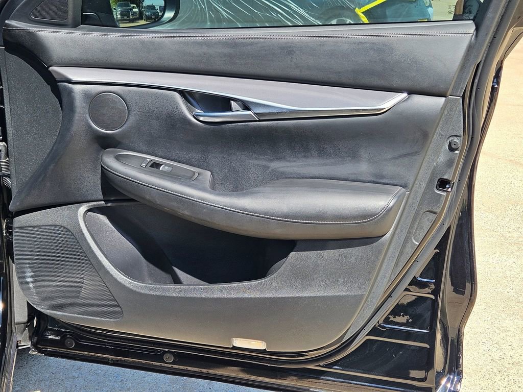 Used 2023 INFINITI QX50 Luxe image 32