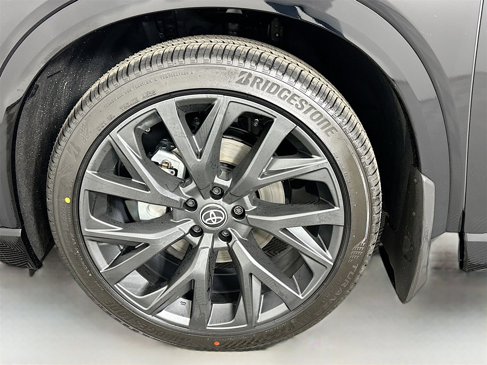 New 2026 Toyota Crown Signia image 33