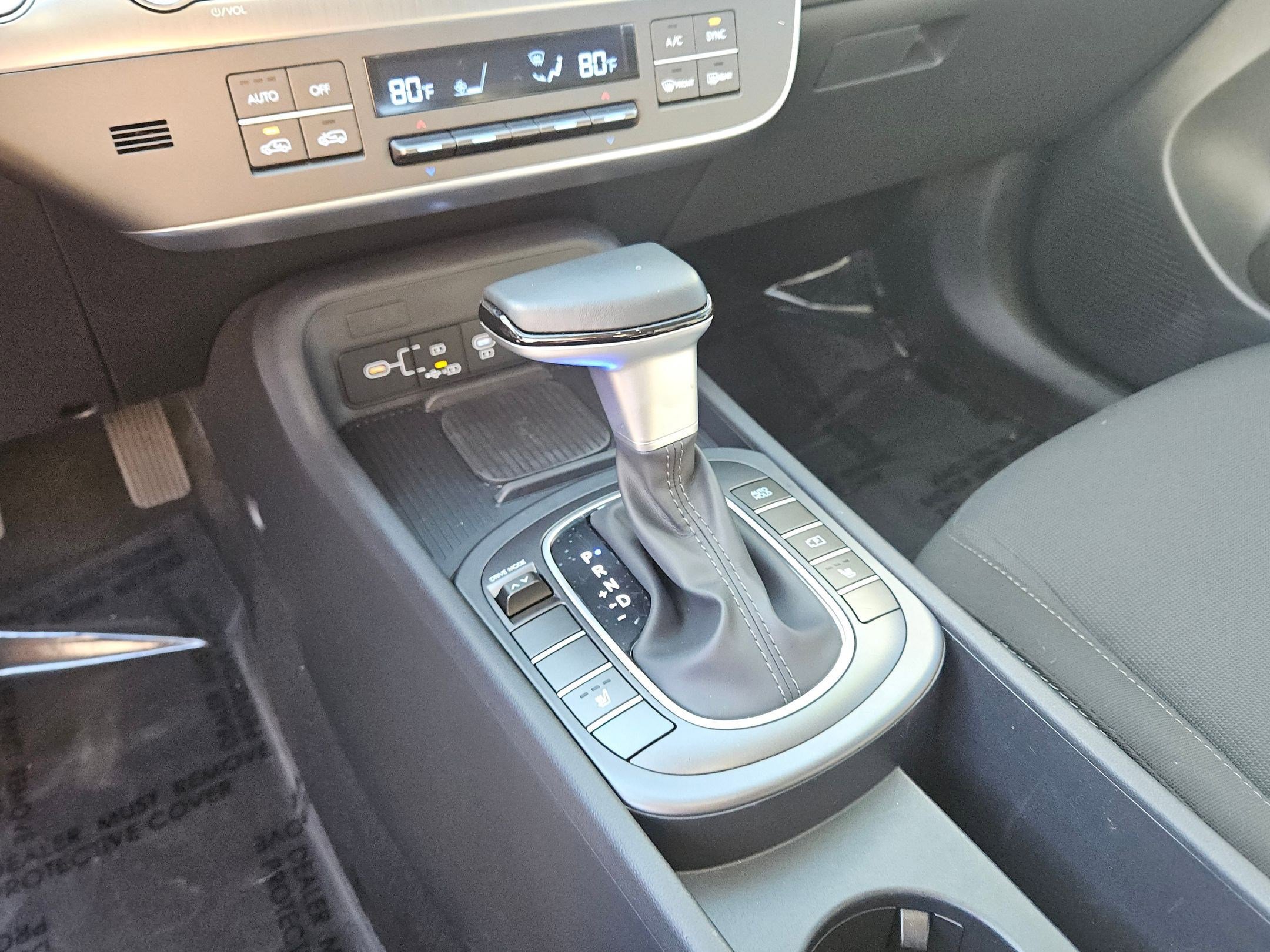 Used 2026 Hyundai Kona SEL Sport image 13