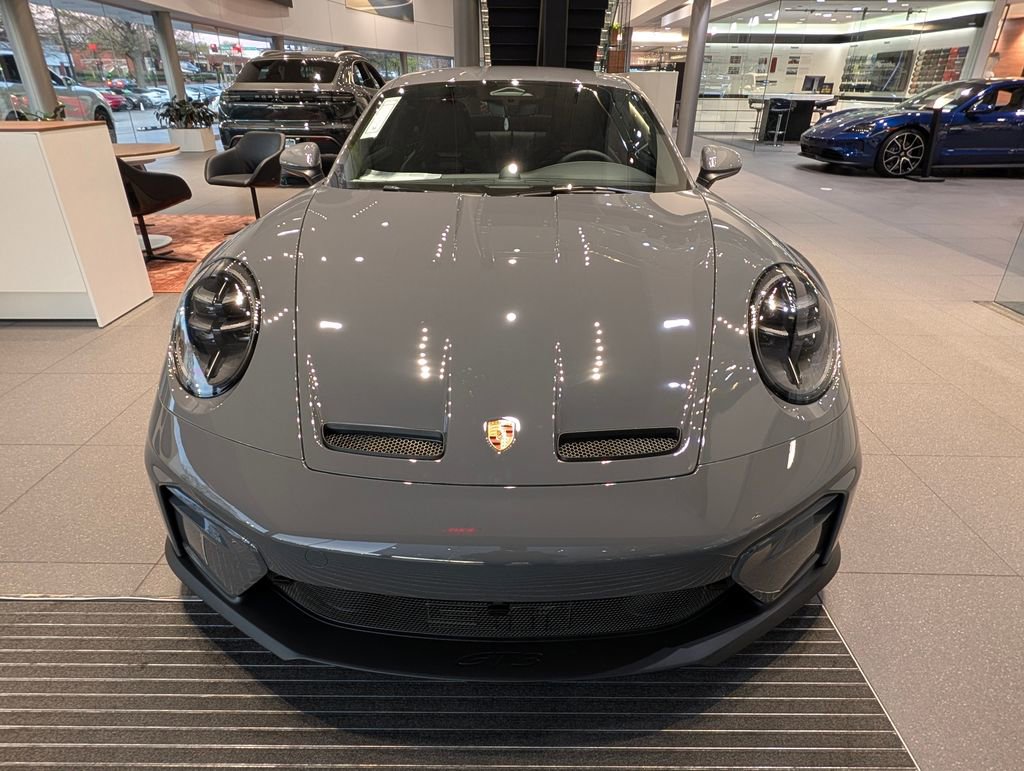 New 2026 Porsche 911 GT3 image 10