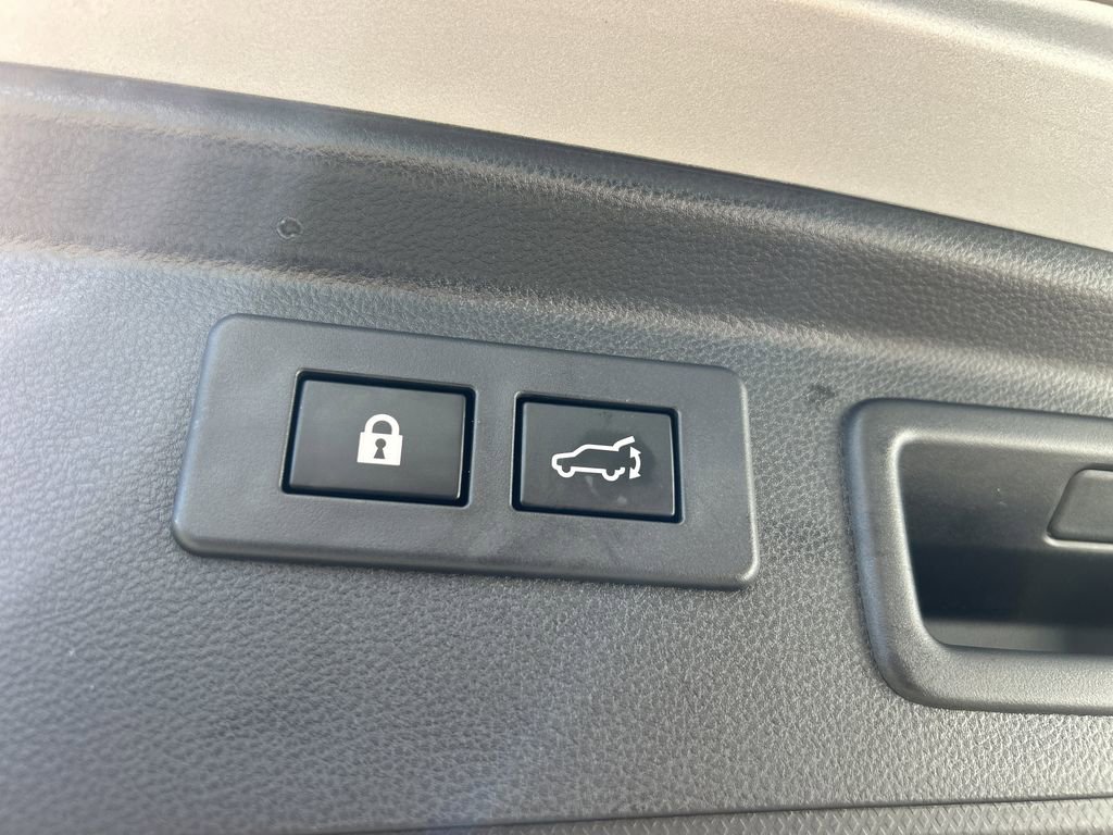 Certified 2025 Subaru Forester Wilderness w/ Wilderness Package image 12