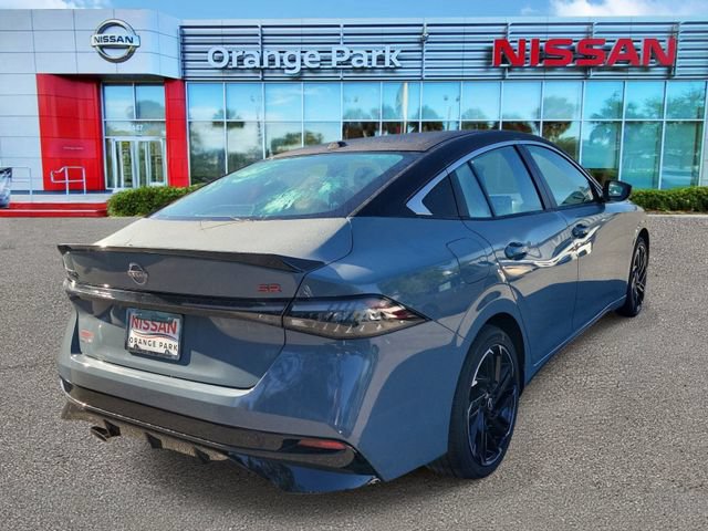 New 2026 Nissan Sentra SR w/ Floor Mat Package FWD image 2