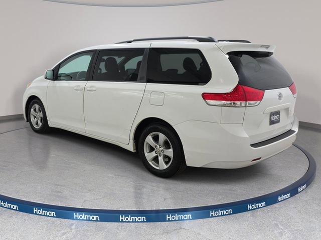Used 2011 Toyota Sienna LE FWD image 8