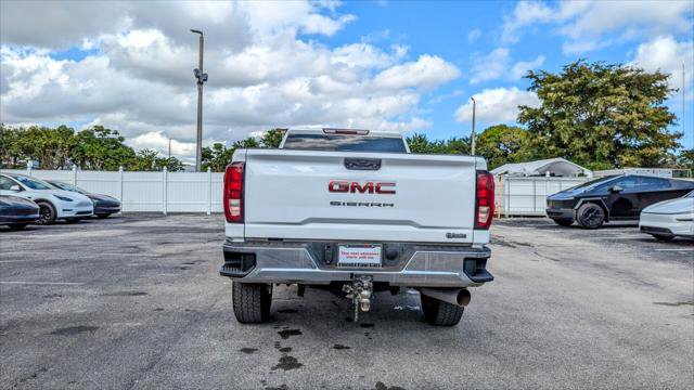 Used 2023 GMC Sierra 2500 Pro w/ Convenience Package image 7