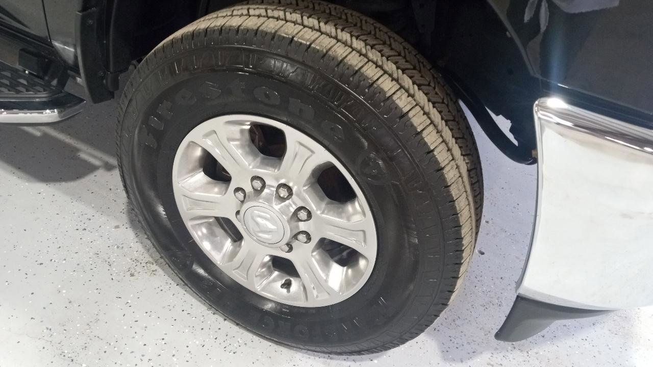 Used 2022 RAM 2500 Big Horn w/ Level A Equipment Group AWD/4WD image 3