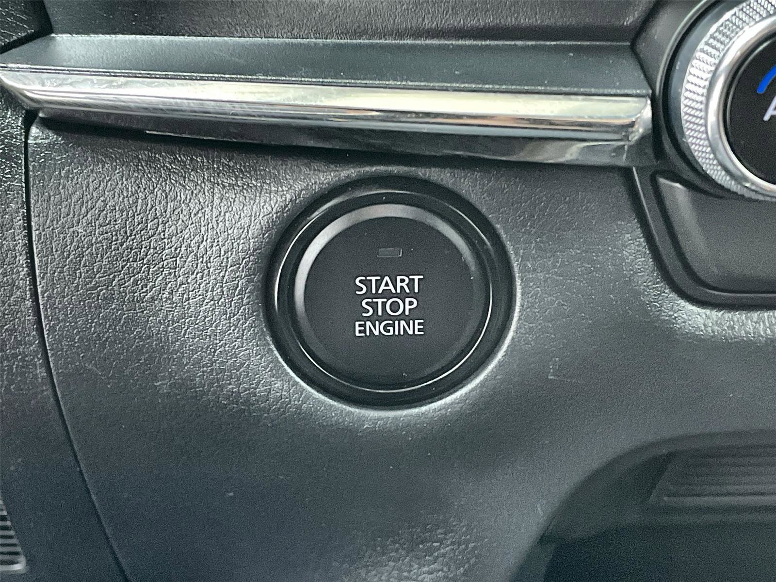 Used 2024 MAZDA CX-30 AWD 2.5 S w/ Premium Package image 23