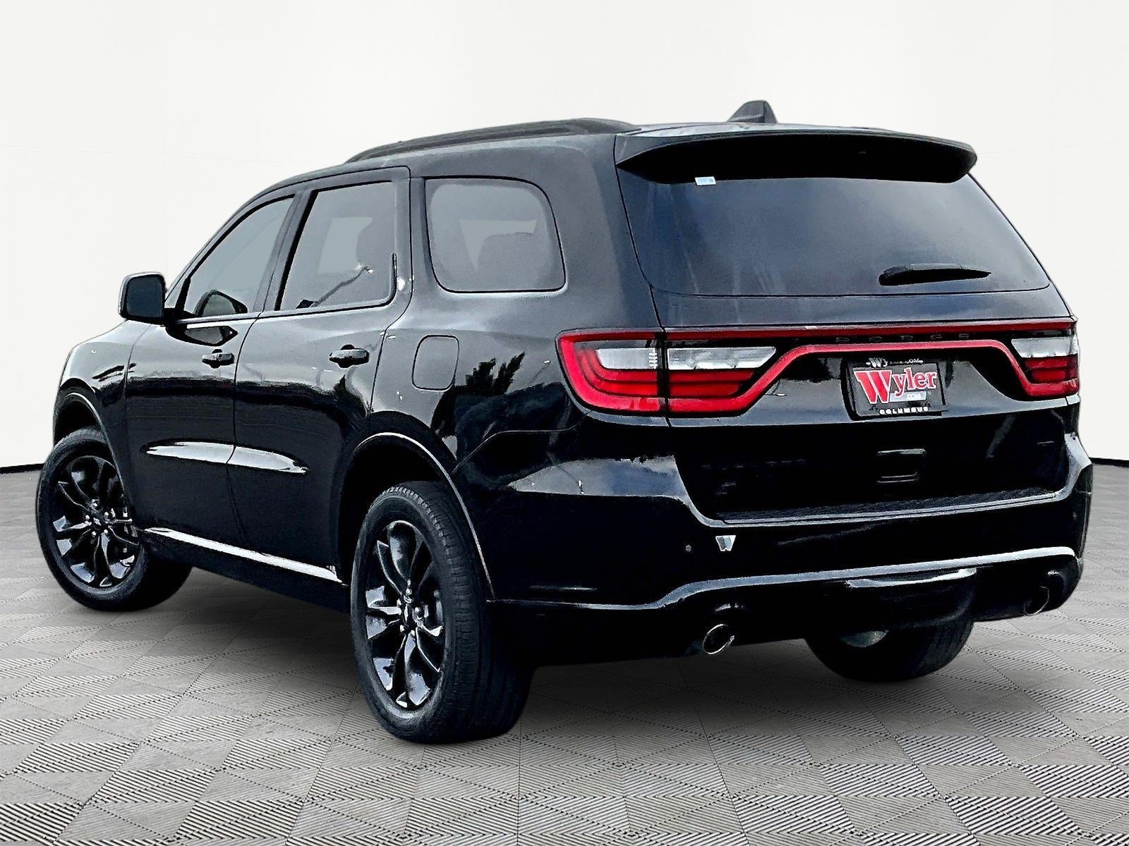 Used 2023 Dodge Durango GT AWD/4WD image 4