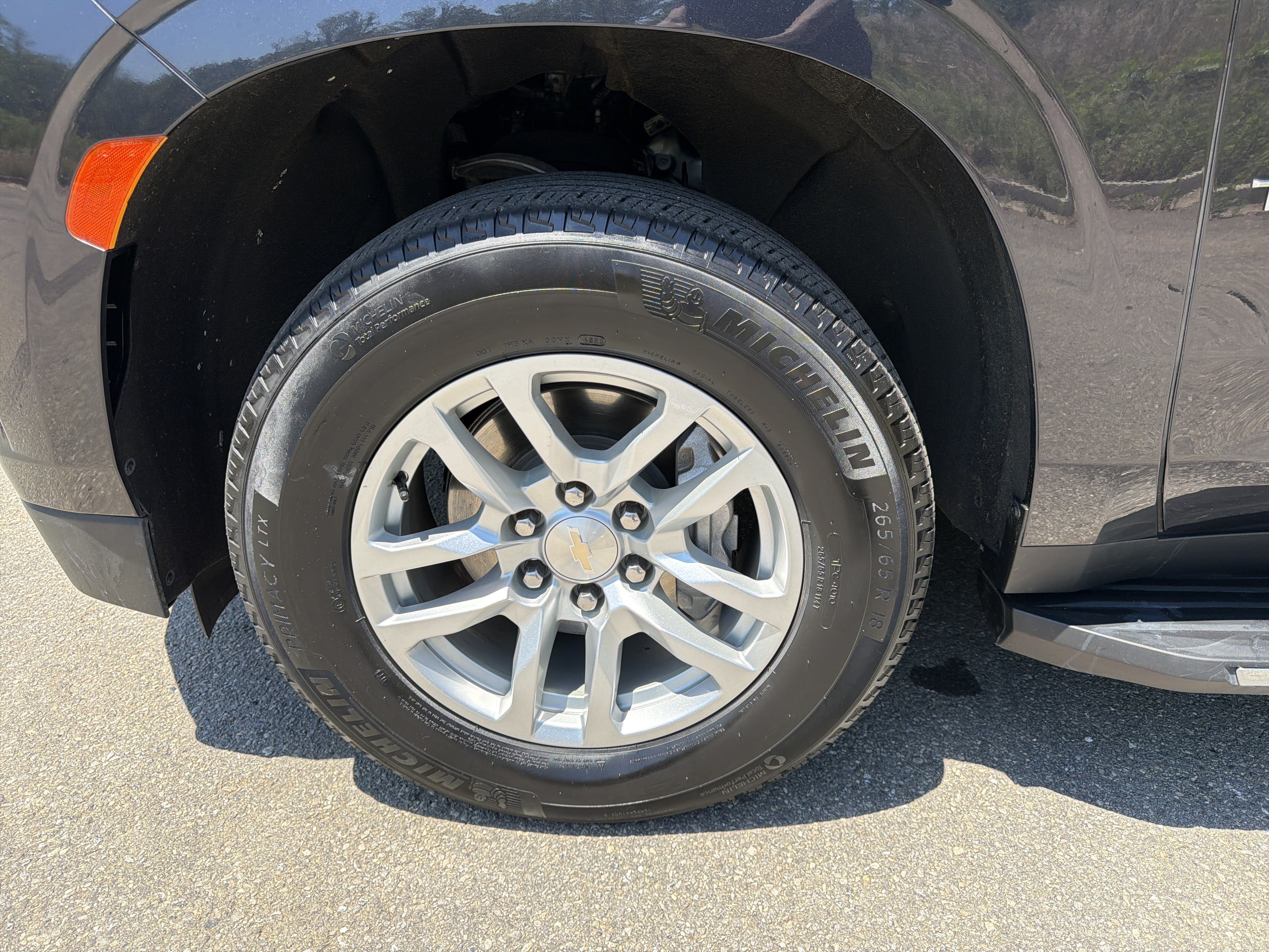 Used 2024 Chevrolet Tahoe LT AWD/4WD image 11