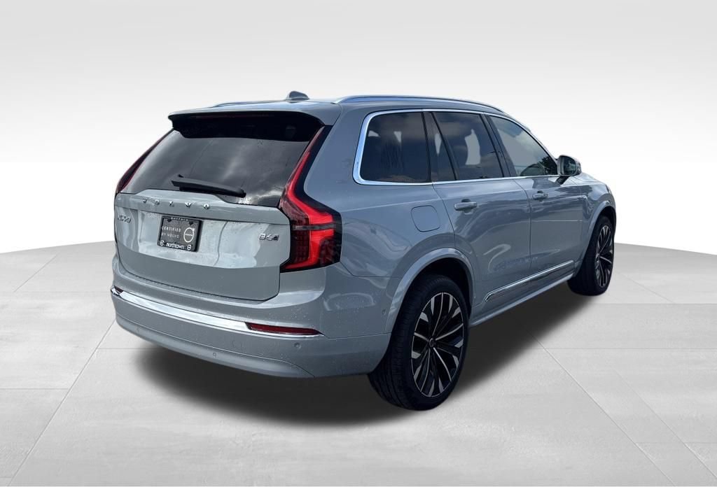 Used 2026 Volvo XC90 B6 Plus w/ Protection Package AWD/4WD image 40