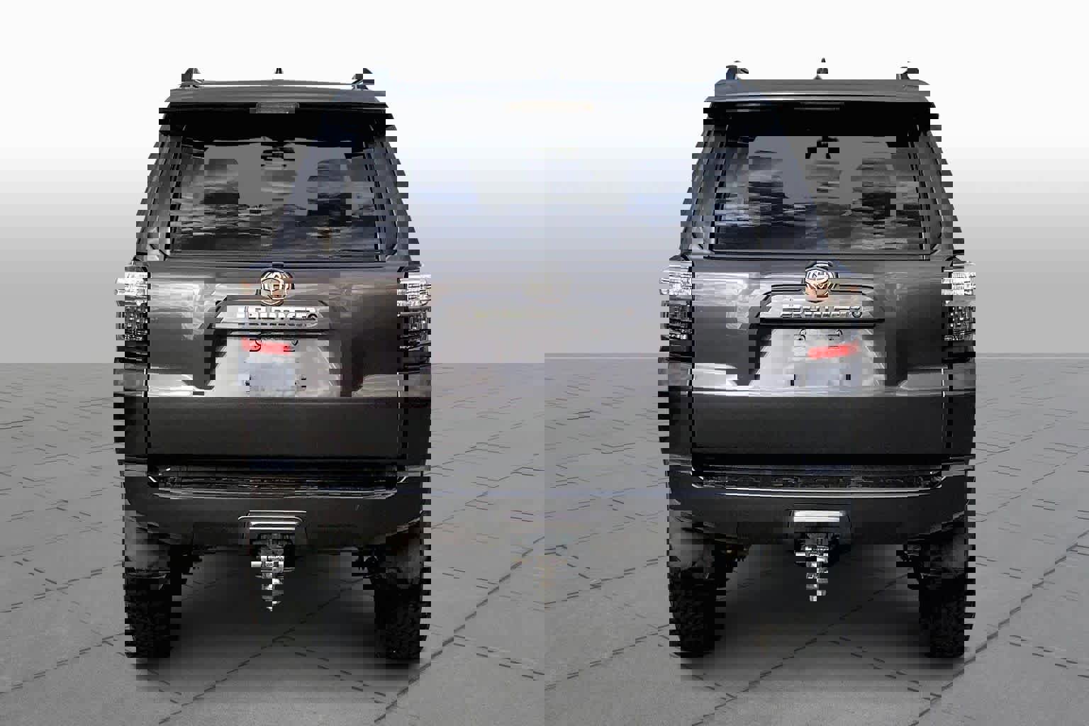 Used 2019 Toyota 4Runner SR5 image 5