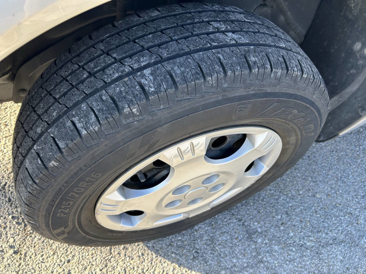Used 2006 Saturn Vue 2WD image 15