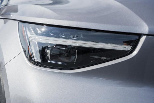 Used 2026 Volvo XC40 B5 Plus w/ Protection Package Premier image 14