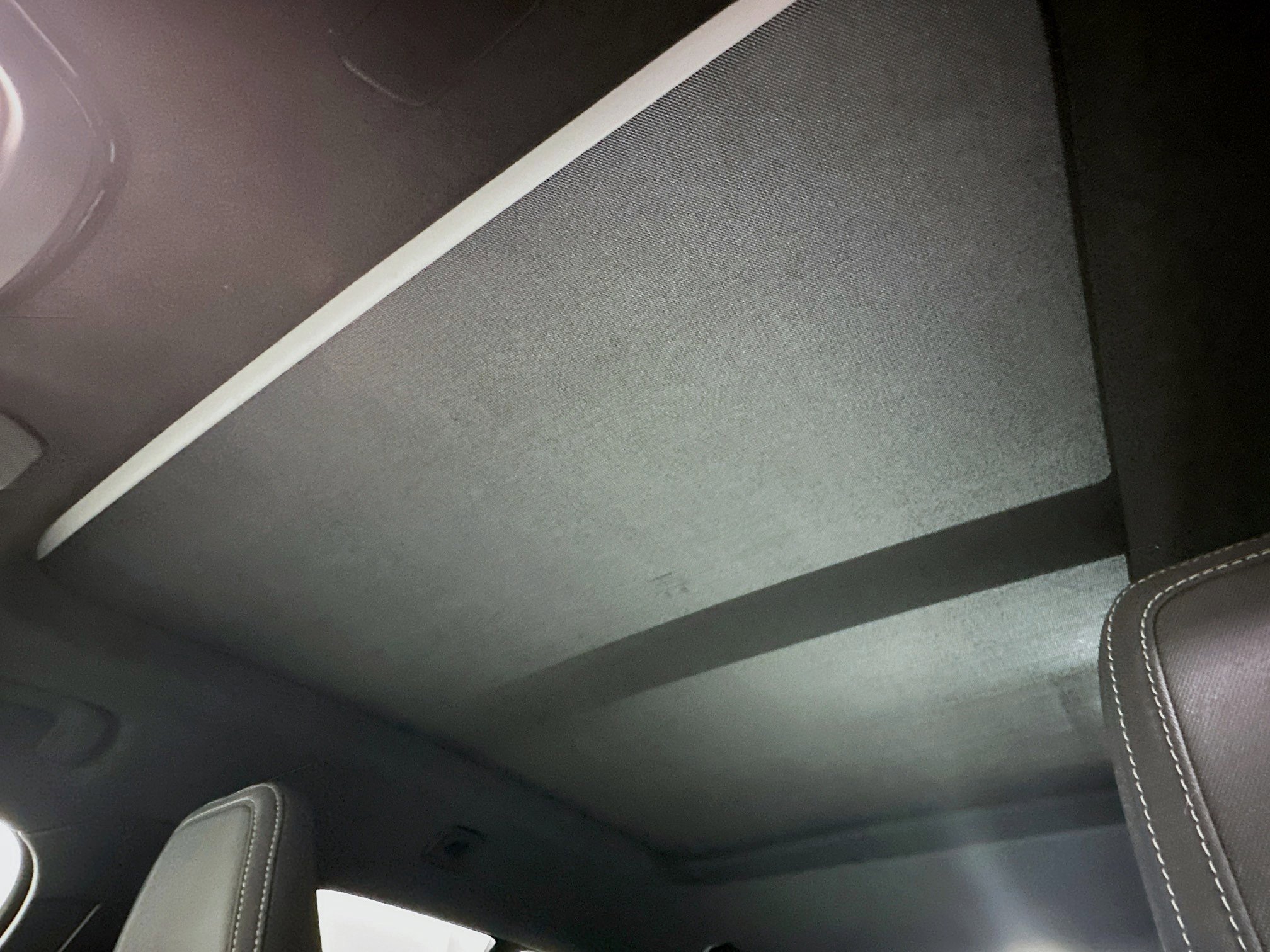 Used 2024 Volvo XC40 B5 Core image 26