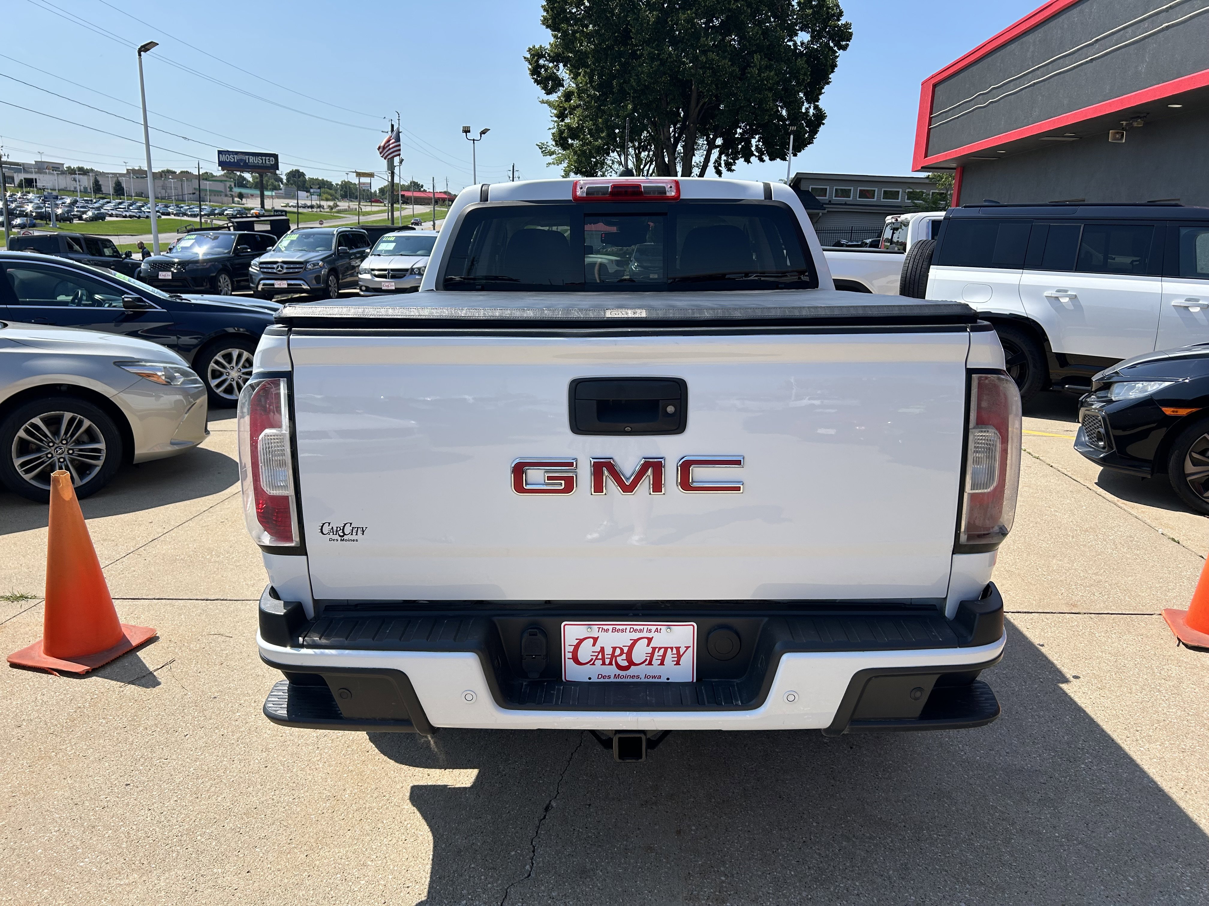Used 2021 GMC Canyon AT4 w/ Driver Alert Package image 5