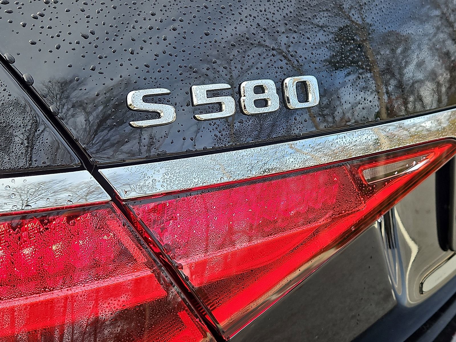 New 2026 Mercedes-Benz S 580 4MATIC Sedan image 23