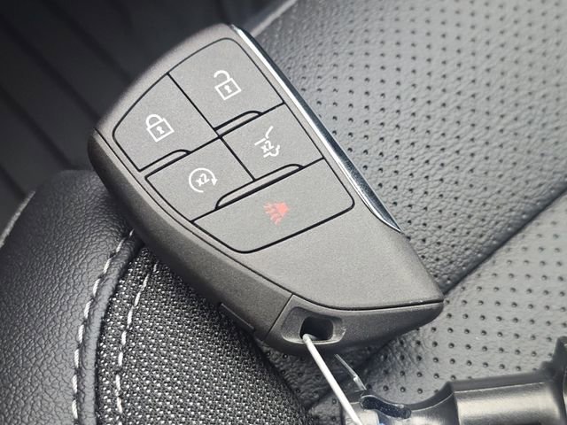 New 2026 Chevrolet Equinox EV LT image 32